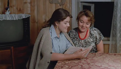 изображение,скриншот к Любовь и голуби (1984)